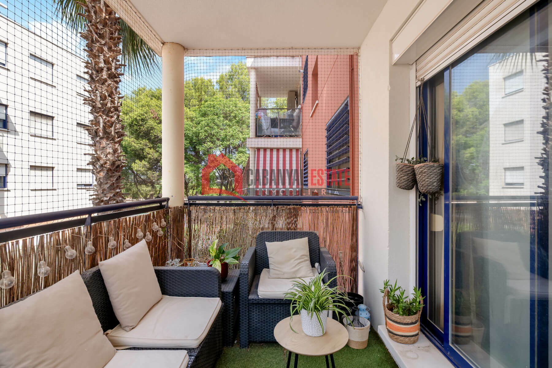 3-bedroom Flat In Ribarroja De Turia (143 M²)