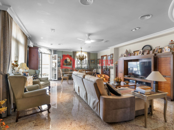 4-bedroom Flat In Port De Sagunt (296 M²)