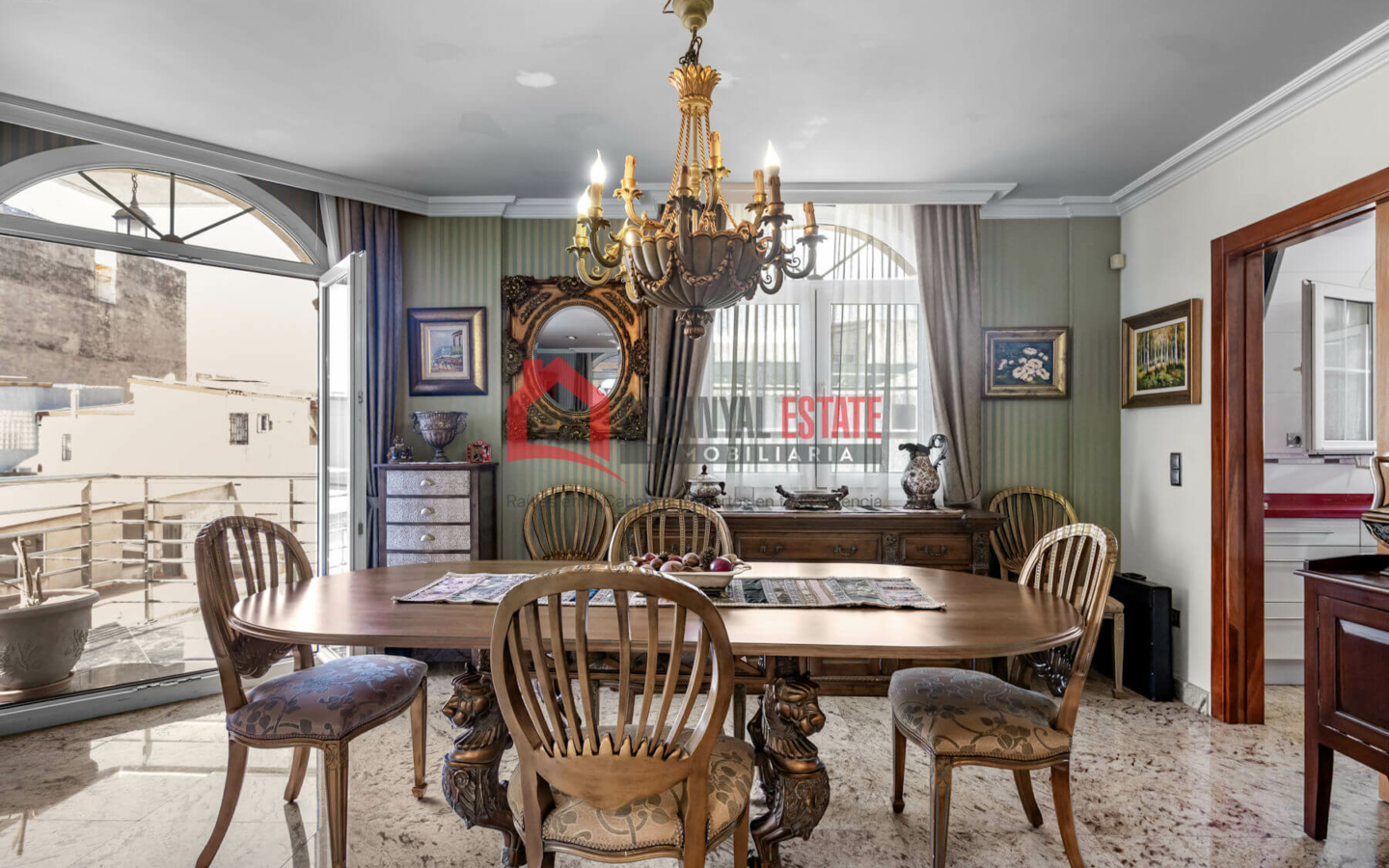 4-bedroom Flat In Port De Sagunt (296 M²)