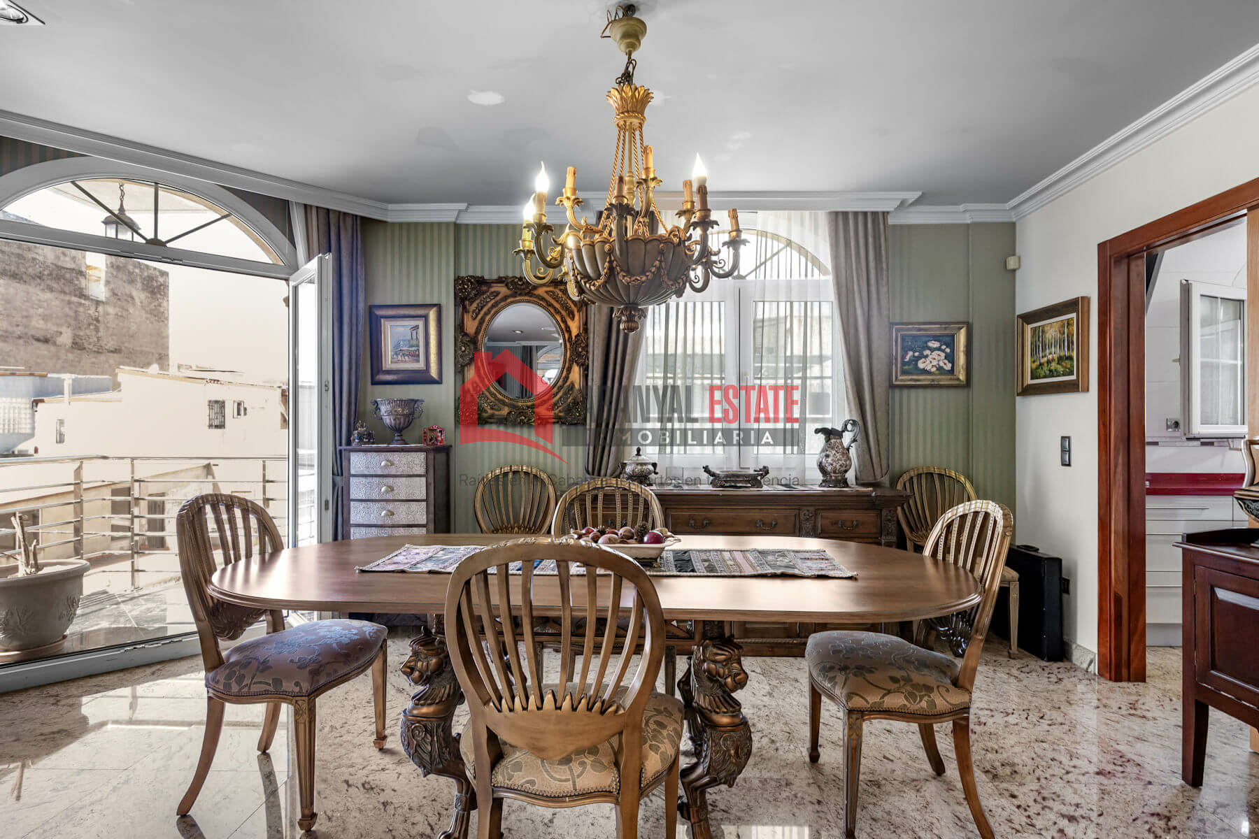 4-bedroom Flat In Port De Sagunt (296 M²)