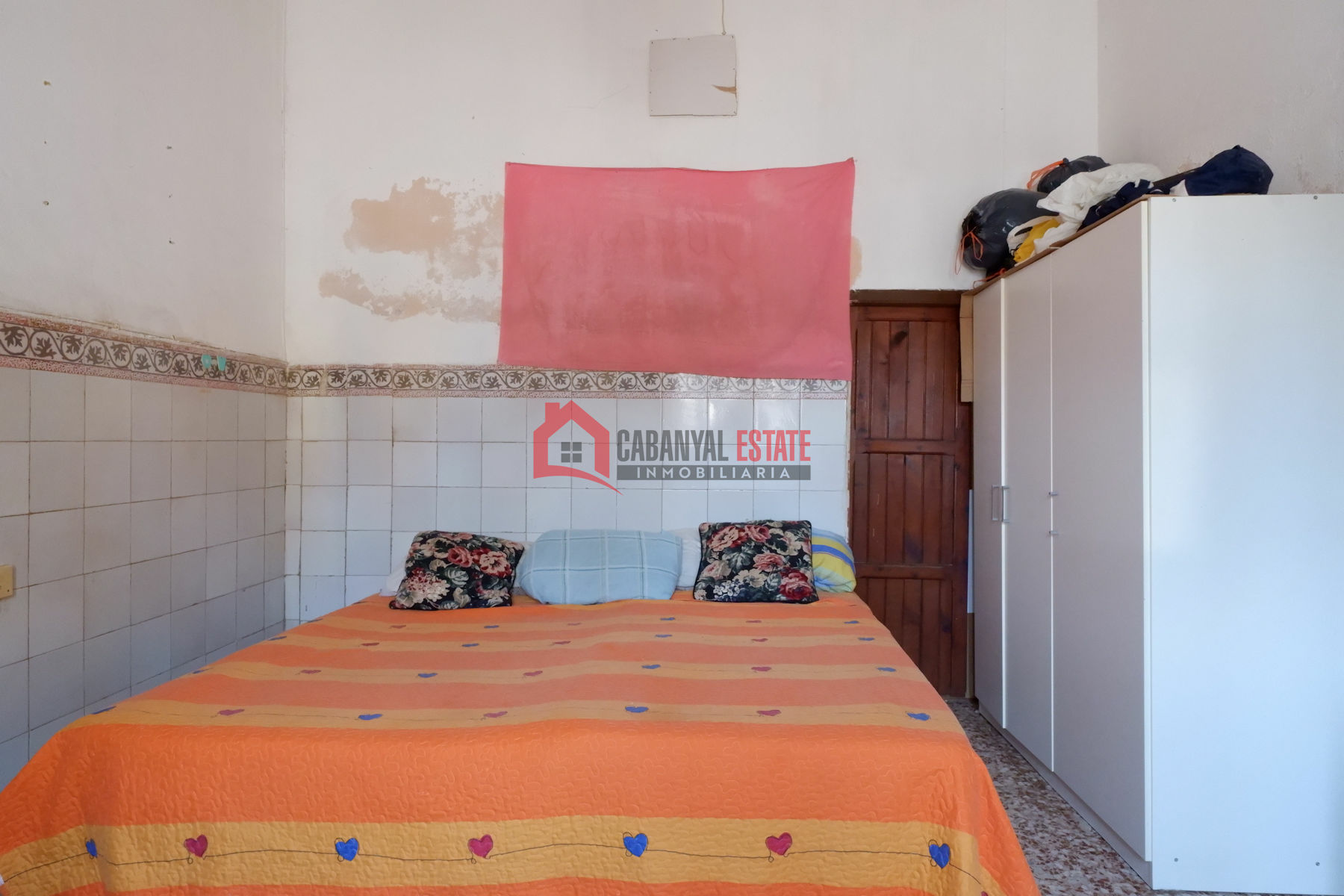 DSCF8779-f299b4 4-bedroom Low Level In Valencia (164 M²)