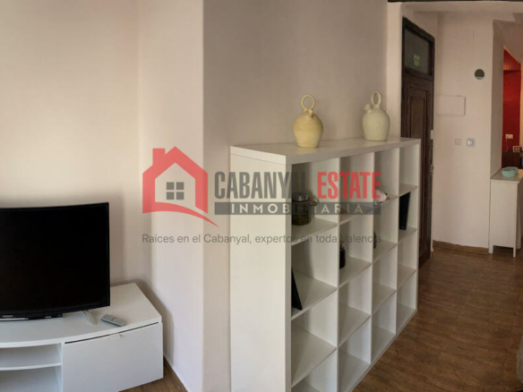 1-bedroom Flat In Valencia (44 M²)