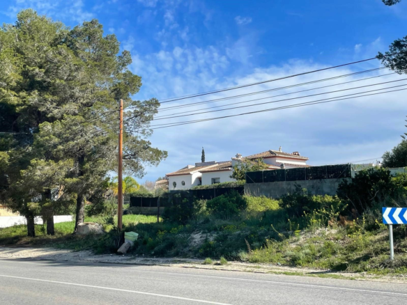 Land In Jávea, Spain (705 M² Plot)
