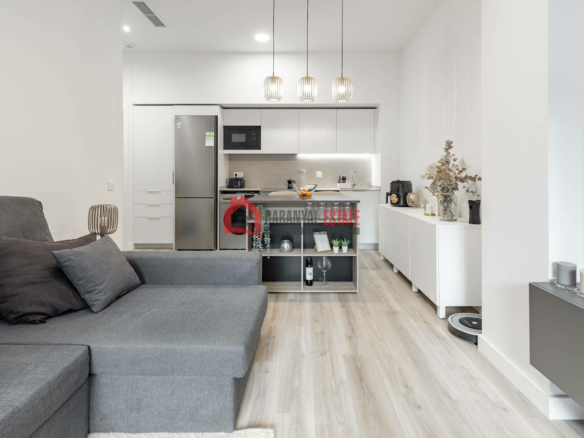 2-bedroom Flat In Valencia (93 M²)