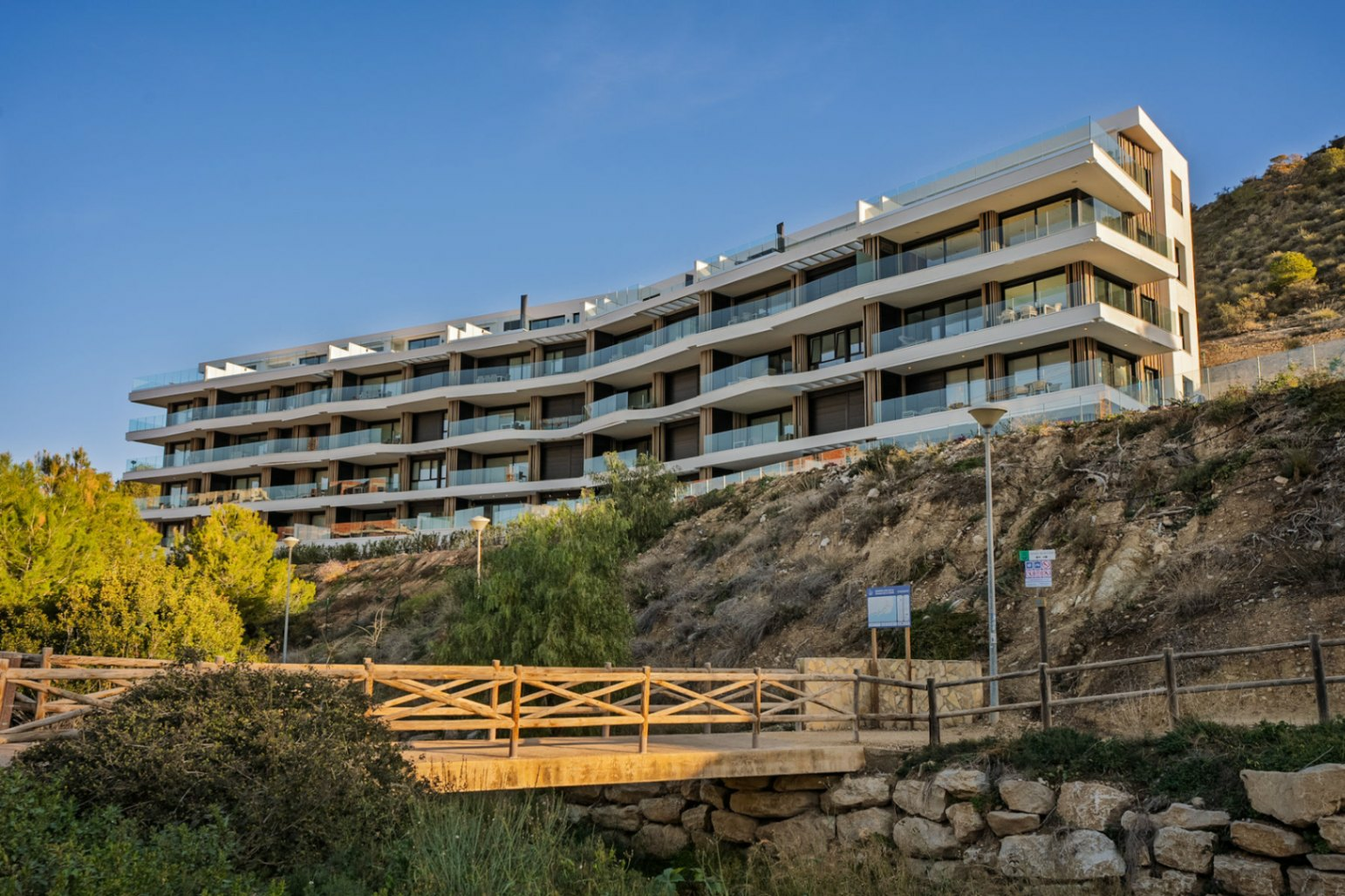 2-bedroom Flat In Villajoyosa (100 M²)