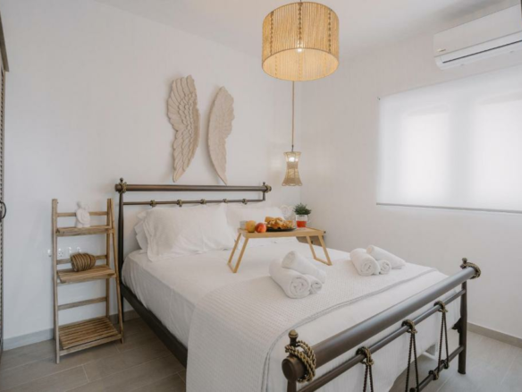 7-bedroom Maisonette In Karistos, Greece (236 M²)