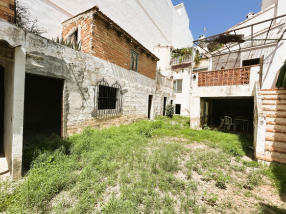 3-bedroom Apartment In Jávea, Spain (90 M²)