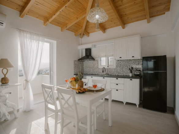 7-bedroom Maisonette In Karistos, Greece (236 M²)