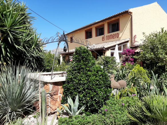 6-bedroom Detached Villa In Abanilla, Spain (455 M²)