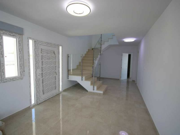 4-bedroom Detached Villa In Pinoso, Spain (220 M²)