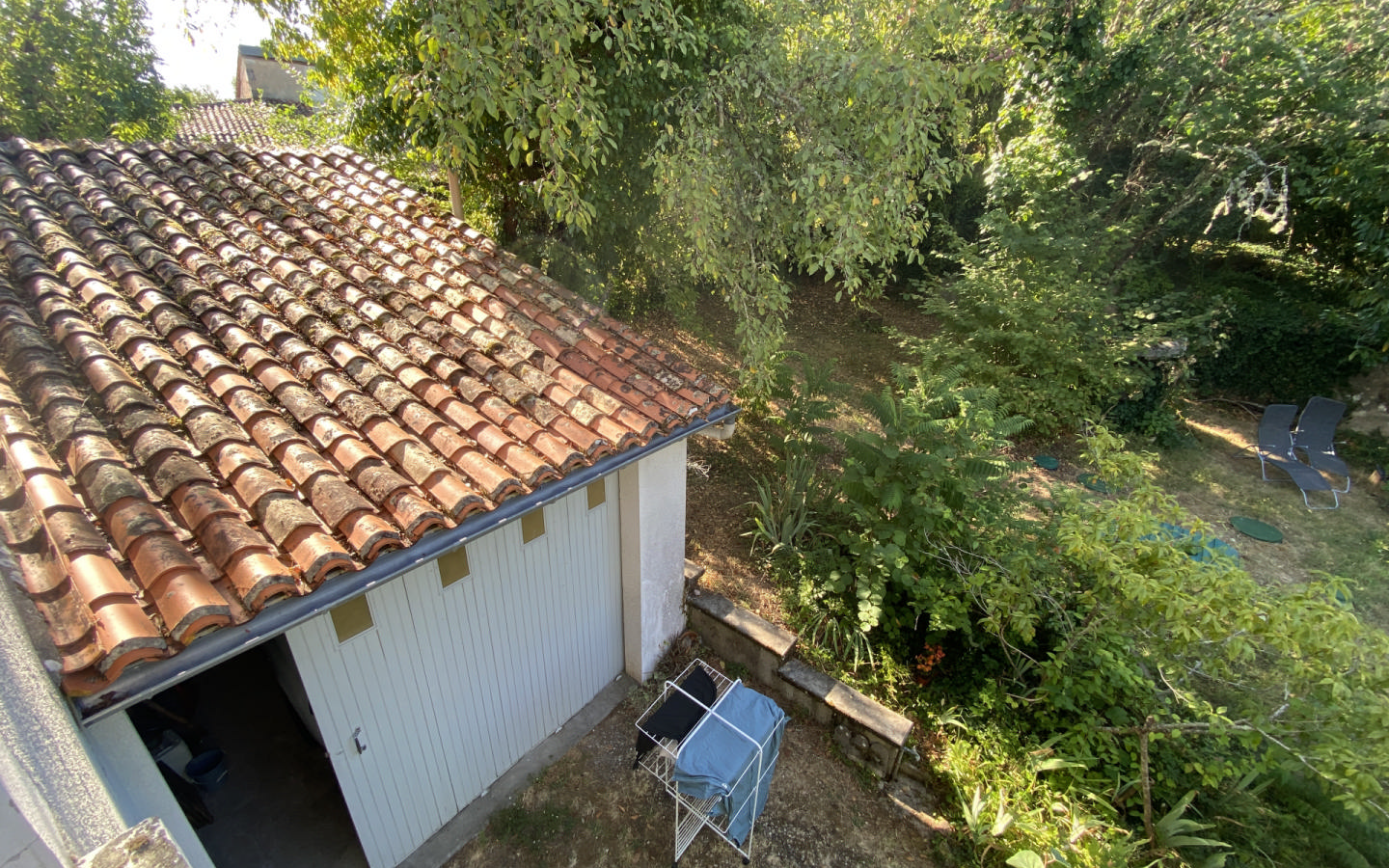3-bedroom Village House In Rioux-martin, France (147 M²)