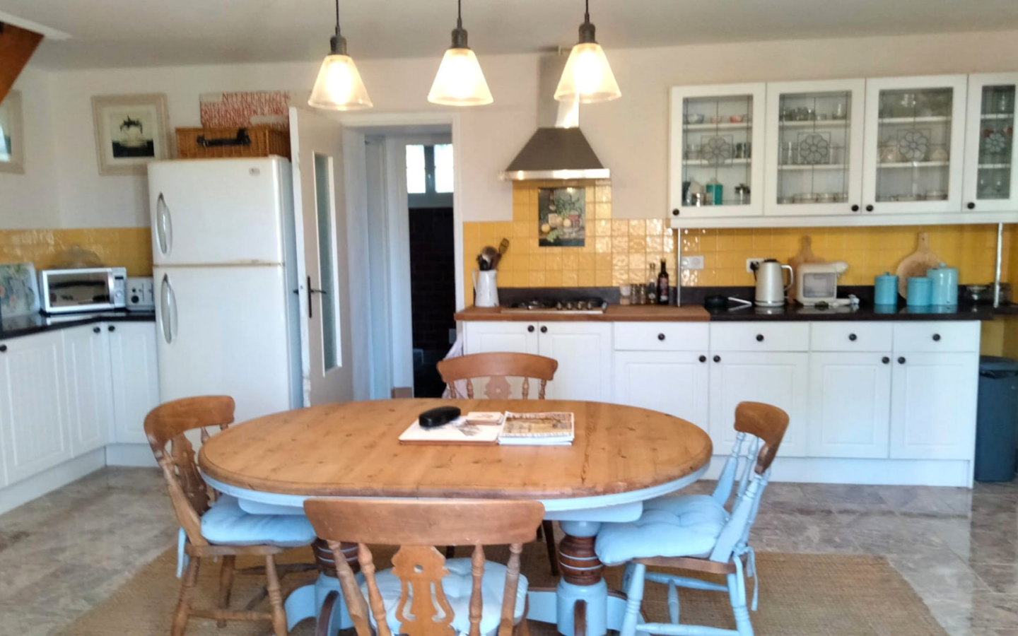 4-bedroom Country House In Usson-du-poitou, France (171 M²)