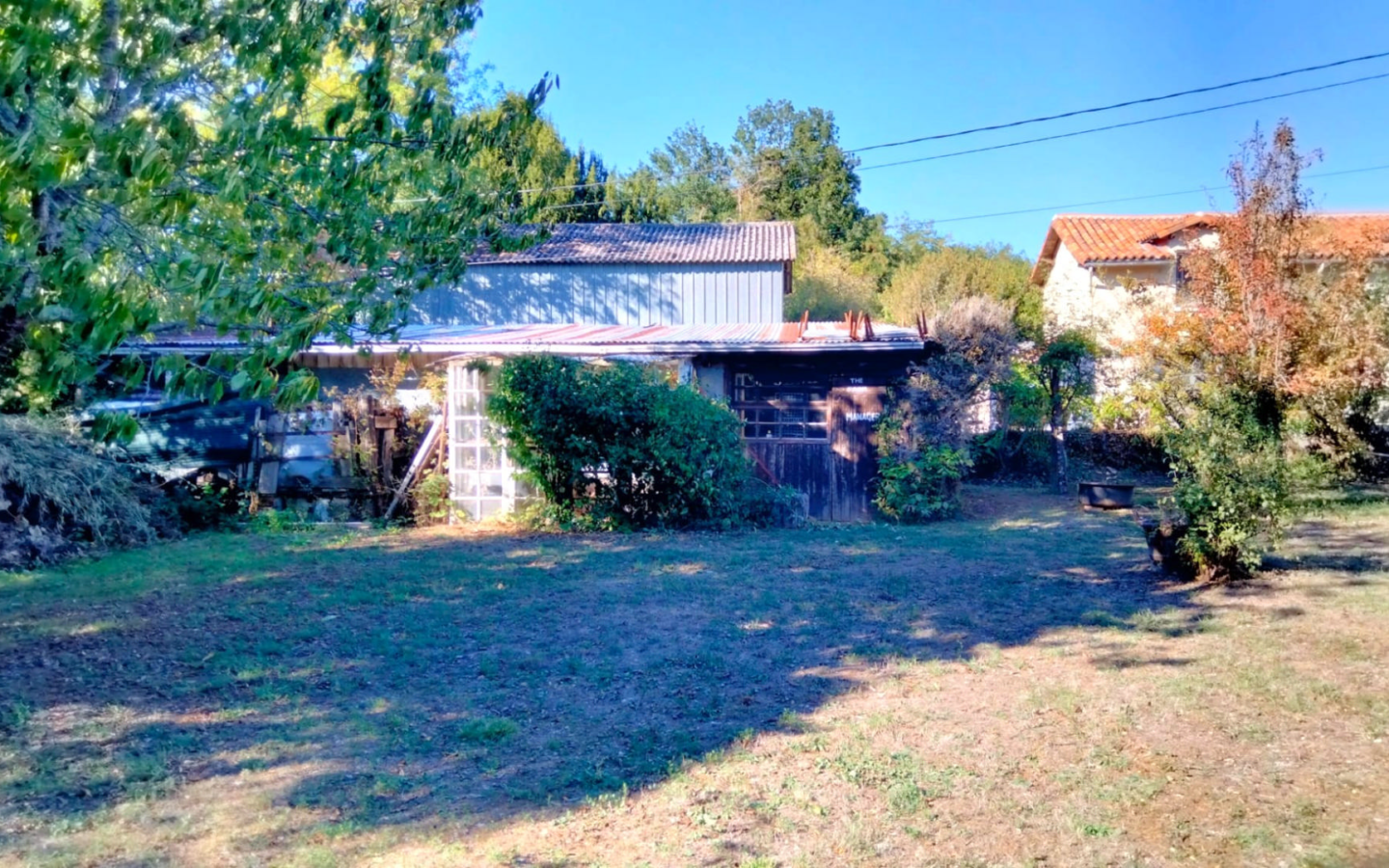 4-bedroom Country House In Usson-du-poitou, France (171 M²)