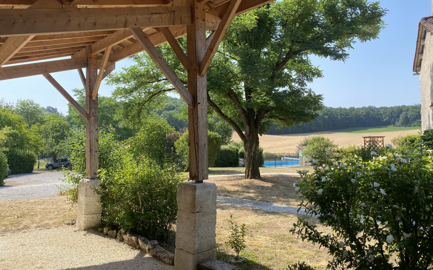 2-bedroom Country House In Pillac, France (60 M²)