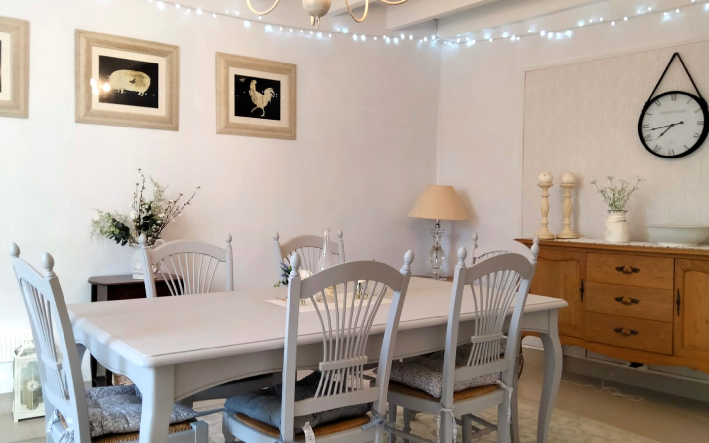 4-bedroom Country House In Usson-du-poitou, France (171 M²)