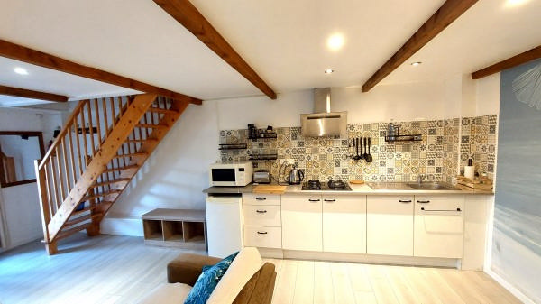 4-bedroom Country House In Messe, France (179 M²)