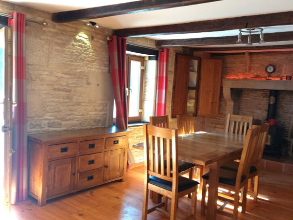 4-bedroom Country House In Messe, France (179 M²)