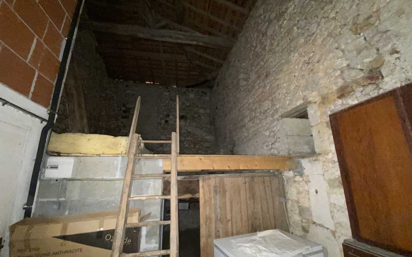 3-bedroom Village House In Rioux-martin, France (147 M²)