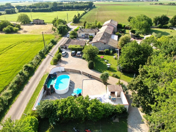 4-bedroom Country House In Messe, France (179 M²)