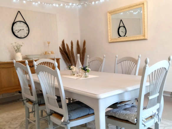 4-bedroom Country House In Usson-du-poitou, France (171 M²)