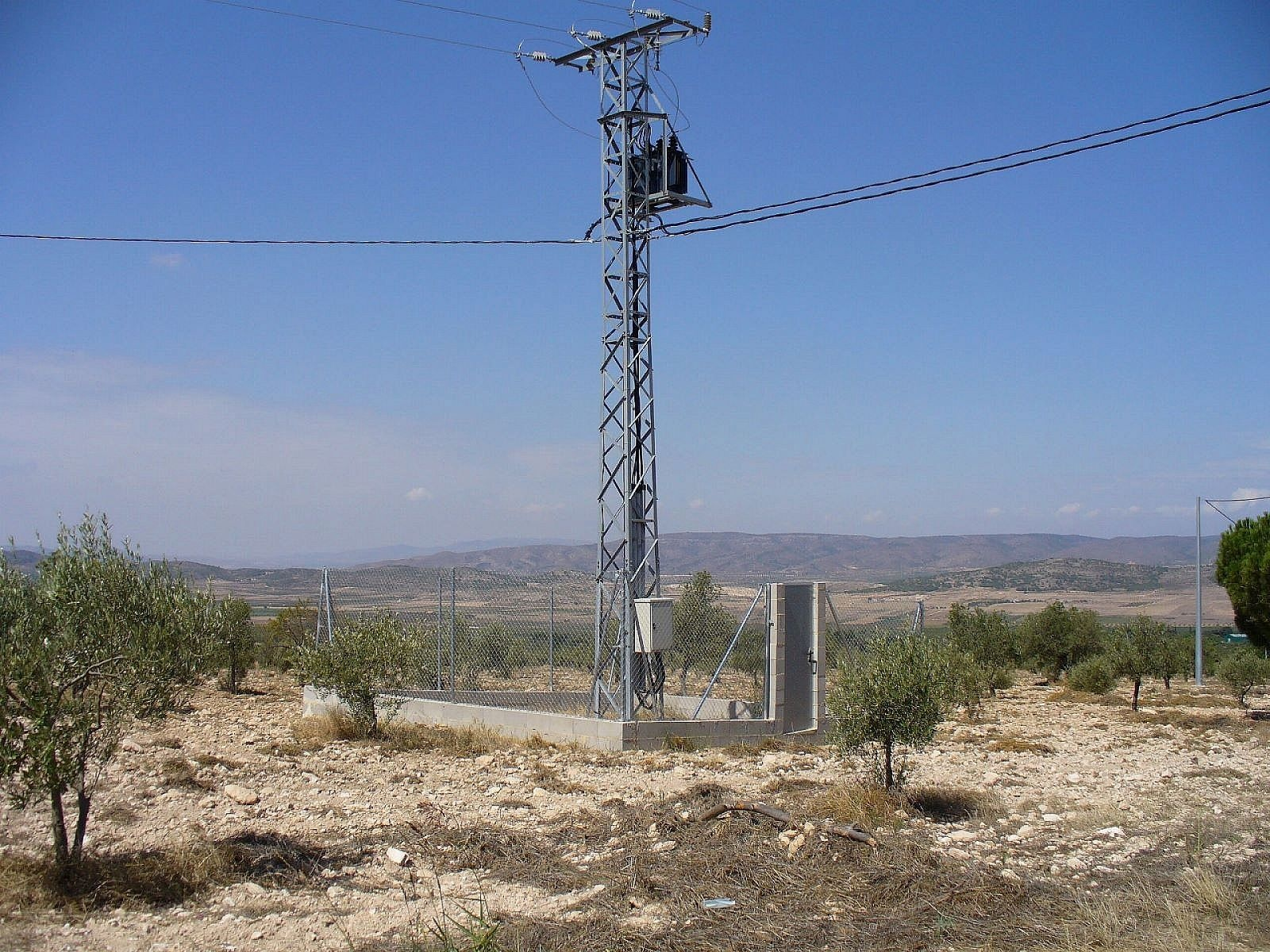 w_6yz7z7b404h6i032ao8p-d32e51 Land In Biar, Spain (25.000 M² Plot)