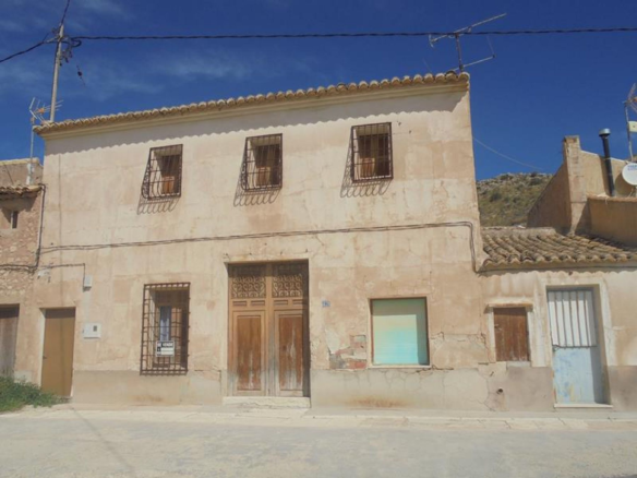 6-bedroom Country House In La Romana, Spain (210 M²)