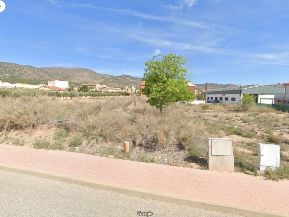 Land In Salinas, Spain (335 M² Plot)