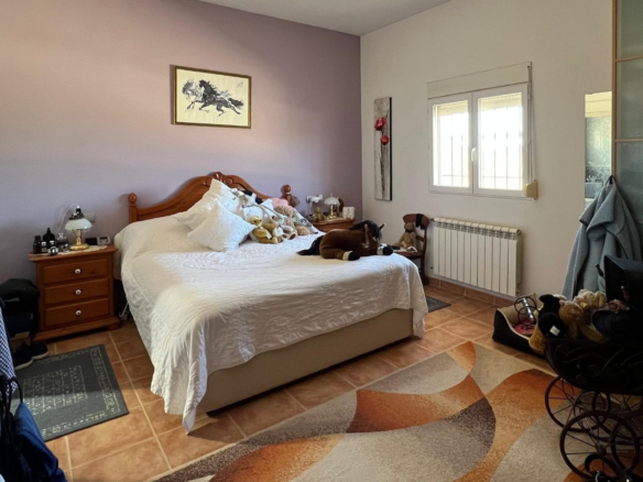 Detached Villa In Torre Del Rico