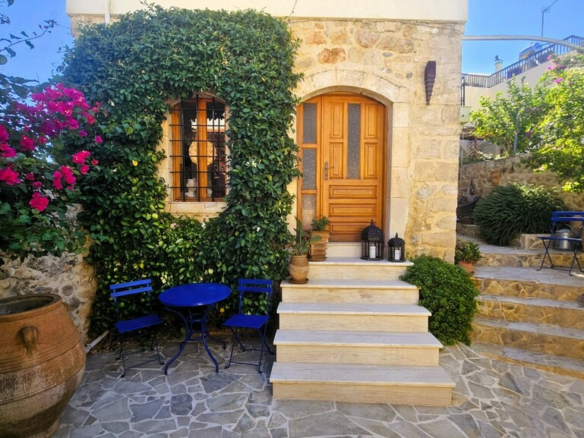 1-bedroom Maisonette In Chersonisos, Greece (89 M²)