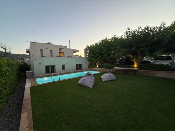 5-bedroom Detached House In Akrata, Greece (190 M²)