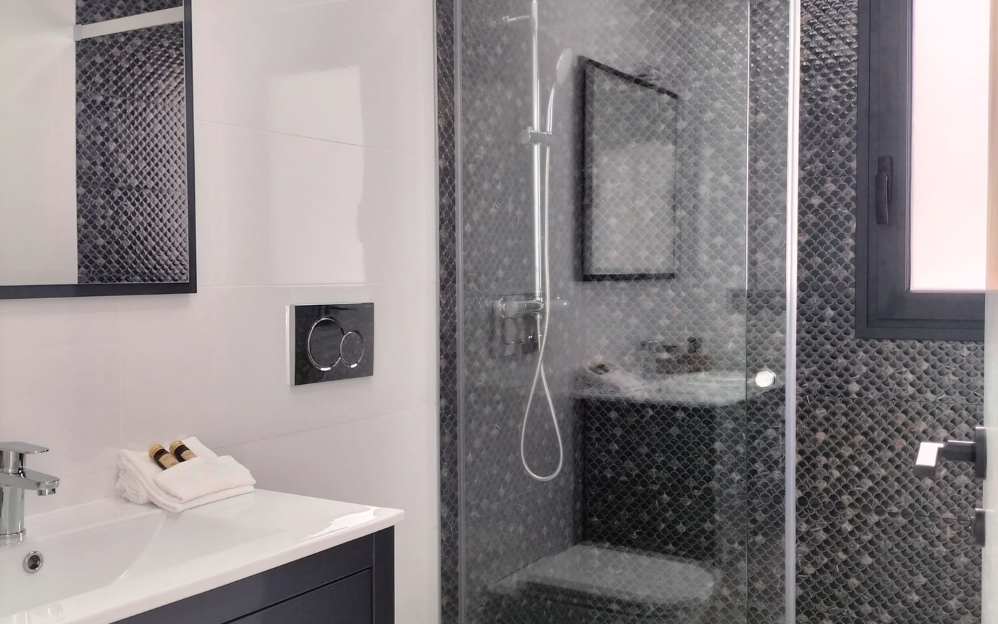 3-bedroom Villa In Pilar De La Horadada, Spain (205 M²)