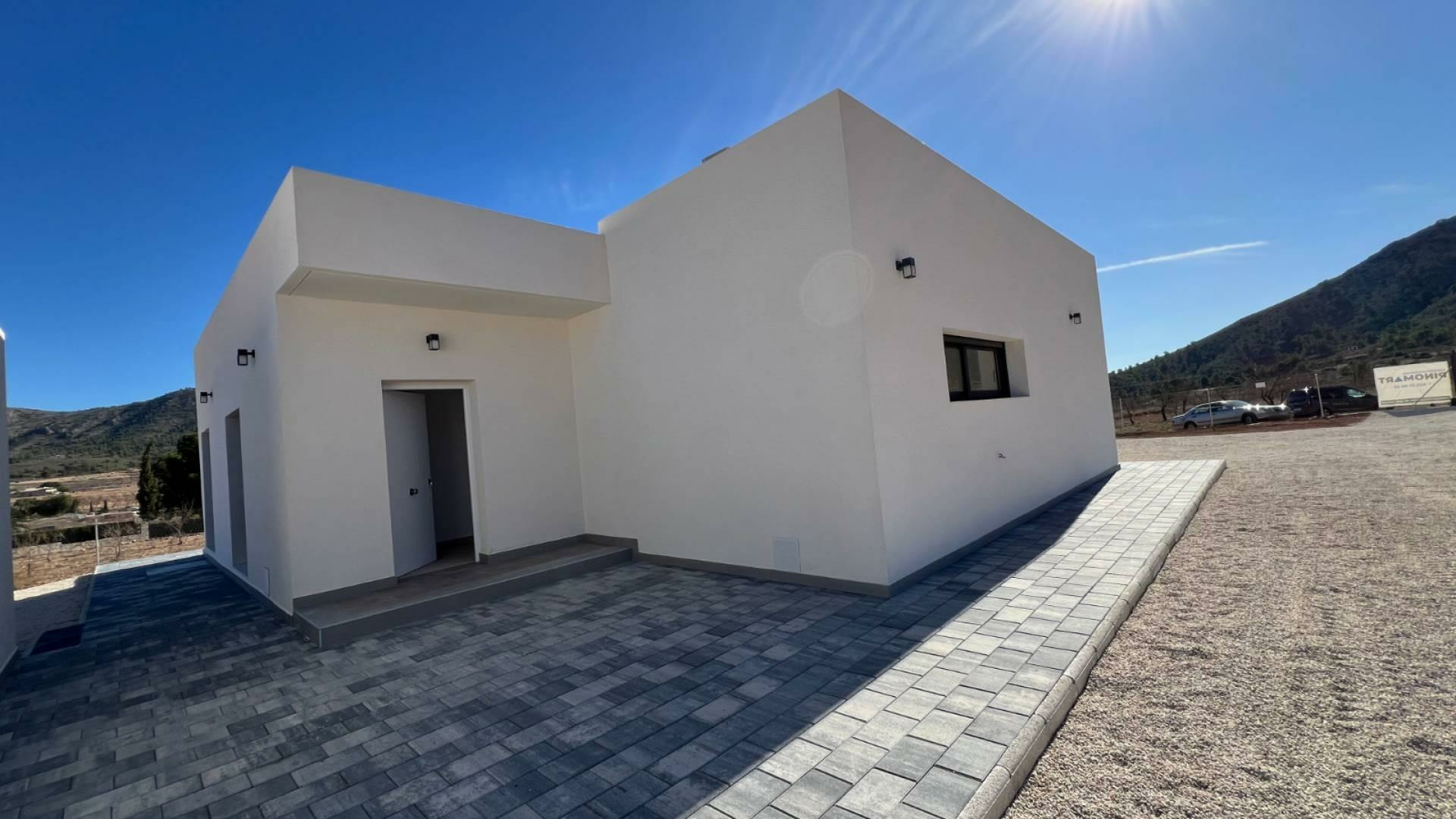 3-bedroom Villa In Hondón De Las Nieves, Spain (168 M²)