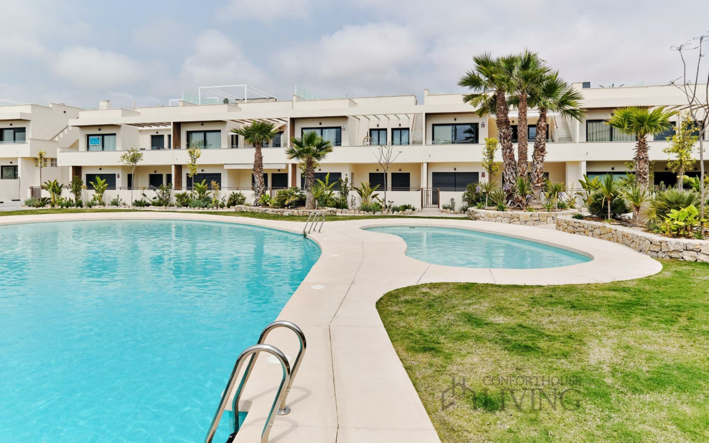 2-bedroom Ground Floor In Torrevieja, Spain (134 M²)