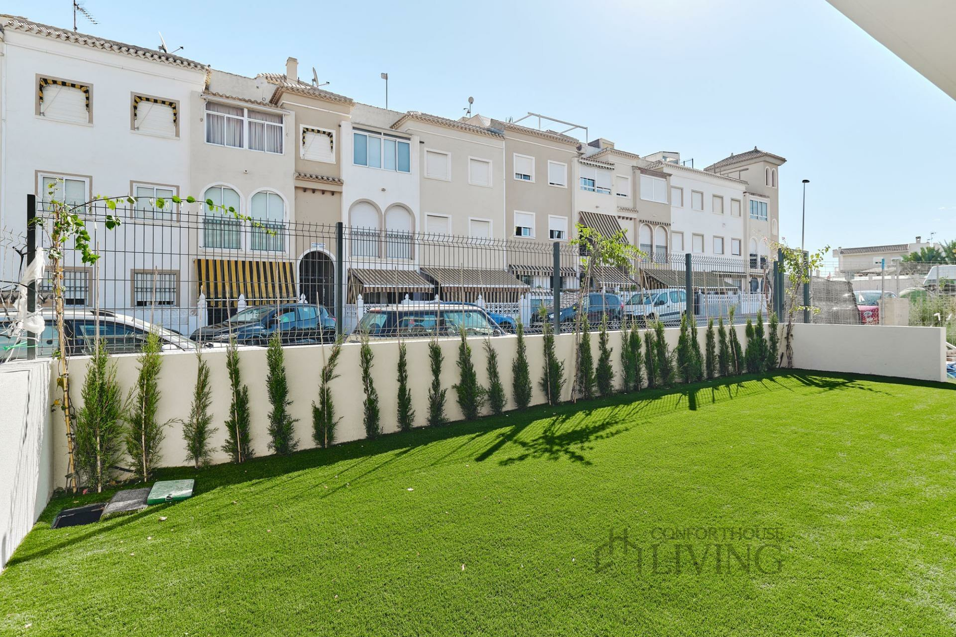 2-bedroom Ground Floor In Torrevieja, Spain (134 M²)