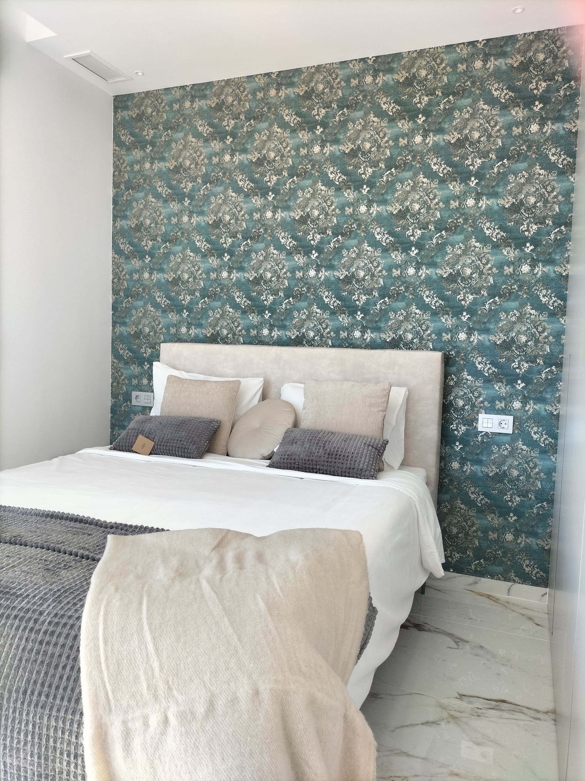 3-bedroom Villa In Pilar De La Horadada, Spain (205 M²)