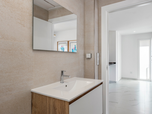 2-bedroom Bungalow In San Miguel De Salinas, Spain (163 M²)