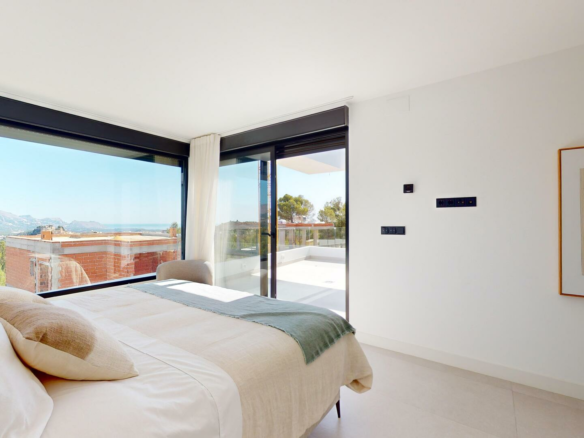 3-bedroom Villa In Polop, Spain (293 M²)
