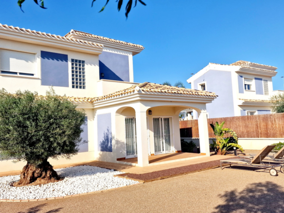 4-bedroom Villa In Lorca, Spain (155 M²)