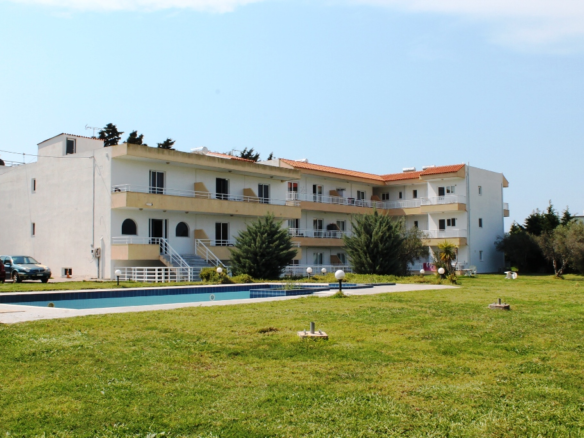 26-bedroom Hotel In Rhodes, Greece (1.300 M²)