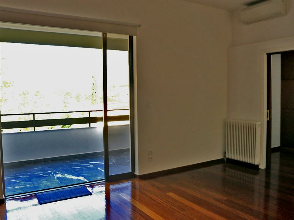 6-bedroom Detached House In Kifissia, Greece (405 M²)