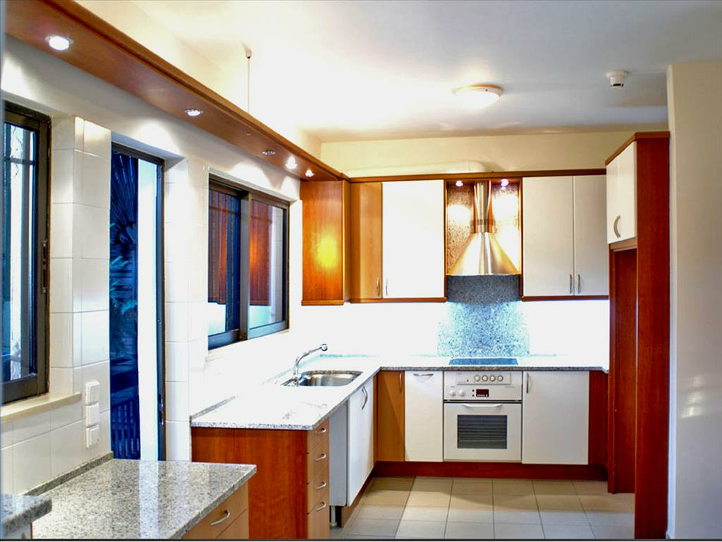 6-bedroom Detached House In Kifissia, Greece (405 M²)