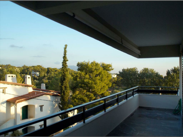 6-bedroom Detached House In Kifissia, Greece (405 M²)