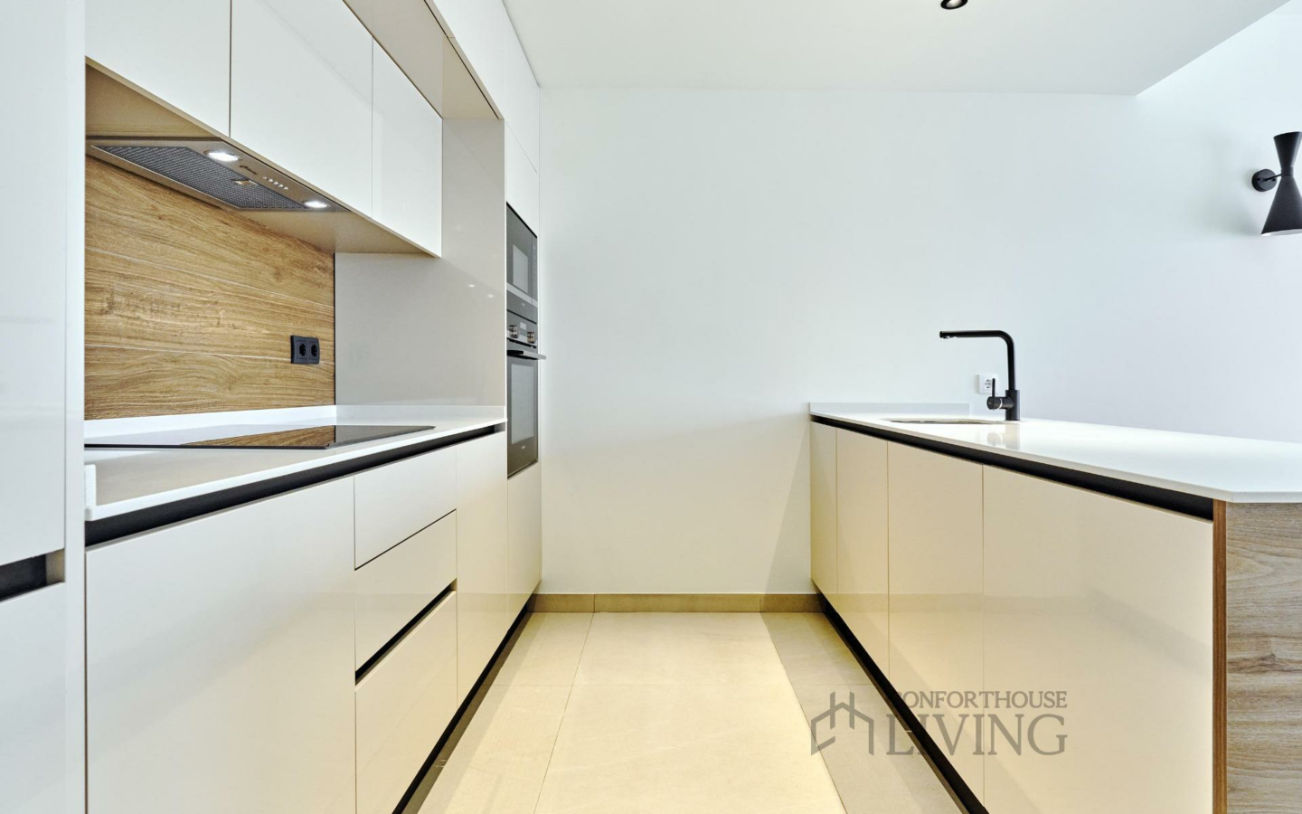 2-bedroom Penthouse In Torrevieja, Spain (176 M²)