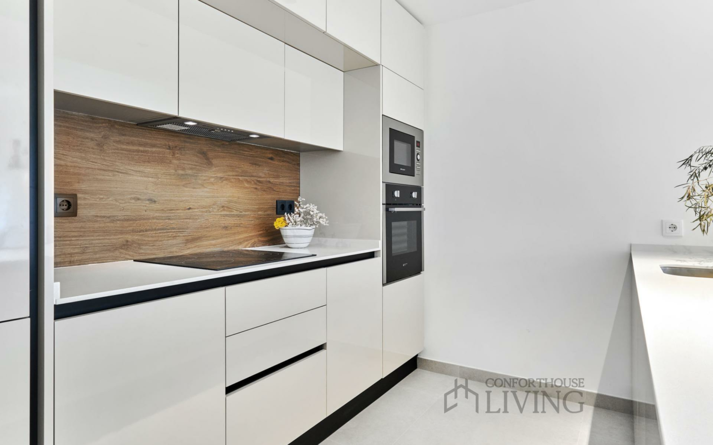 2-bedroom Penthouse In Torrevieja, Spain (176 M²)