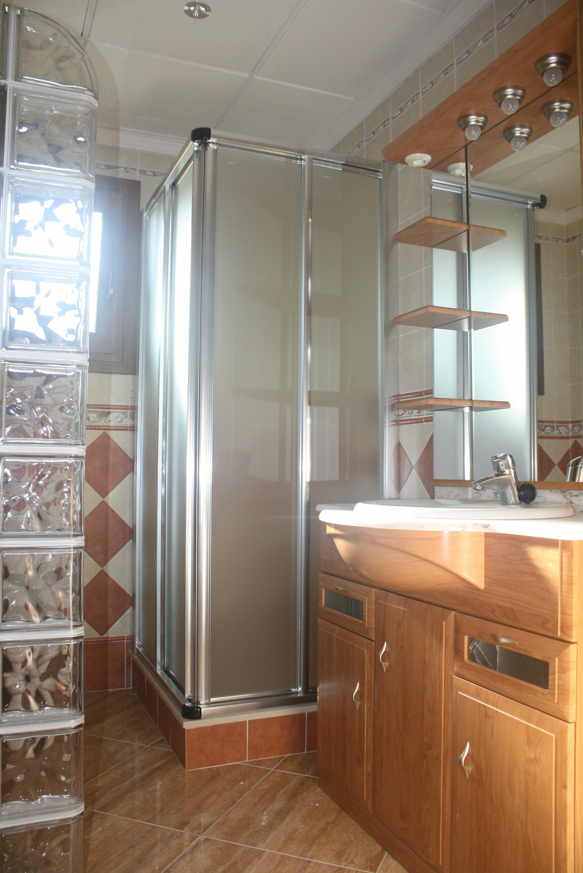 13-da9072 3-bedroom Villa In Torrevieja, Spain (319 M²)