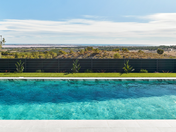3-bedroom Villa In San Miguel De Salinas, Spain (237 M²)