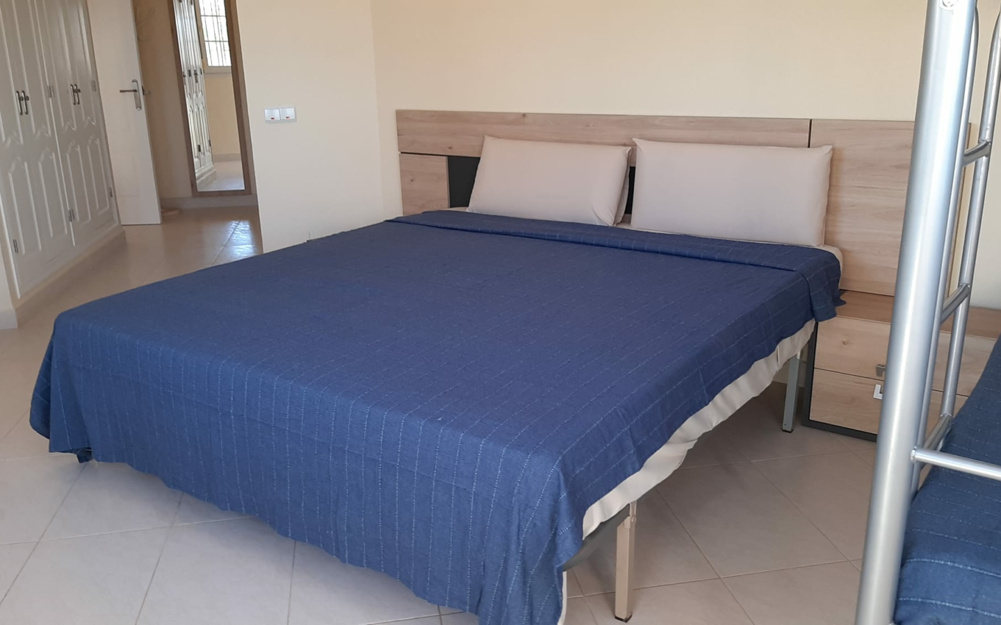 3-bedroom Villa In La Manga, Spain (465 M²)