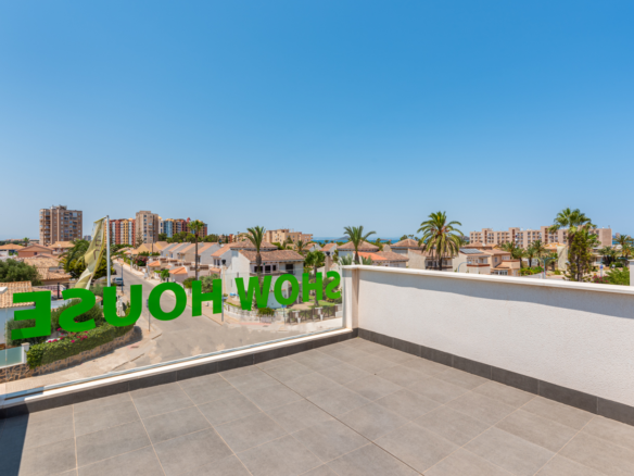 3-bedroom Villa In Villajoyosa, Spain (103 M²)