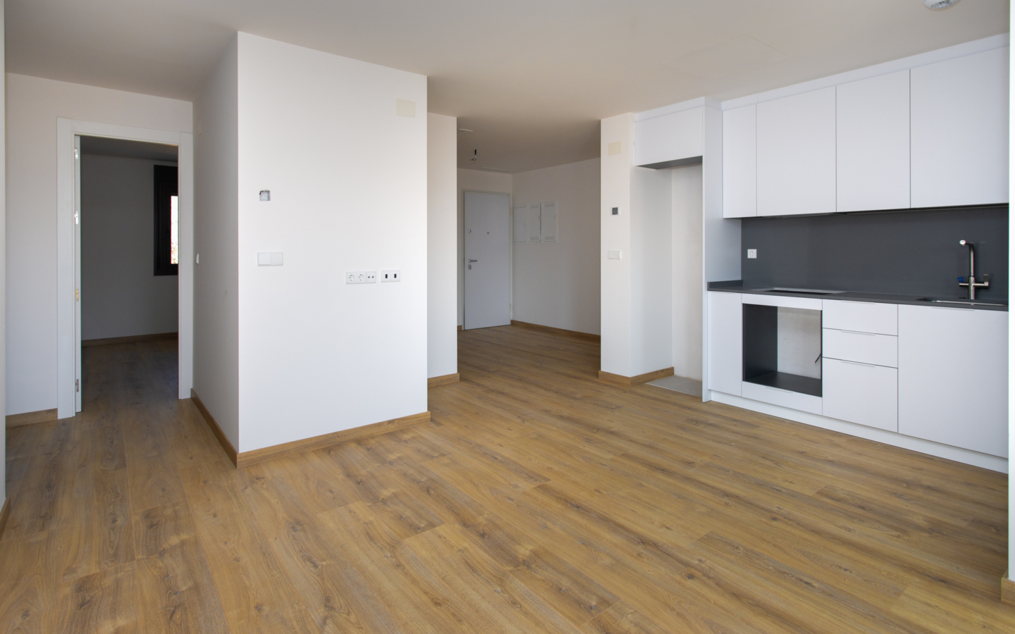 3-bedroom Bungalow In Hondón De Las Nieves, Spain (120 M²)