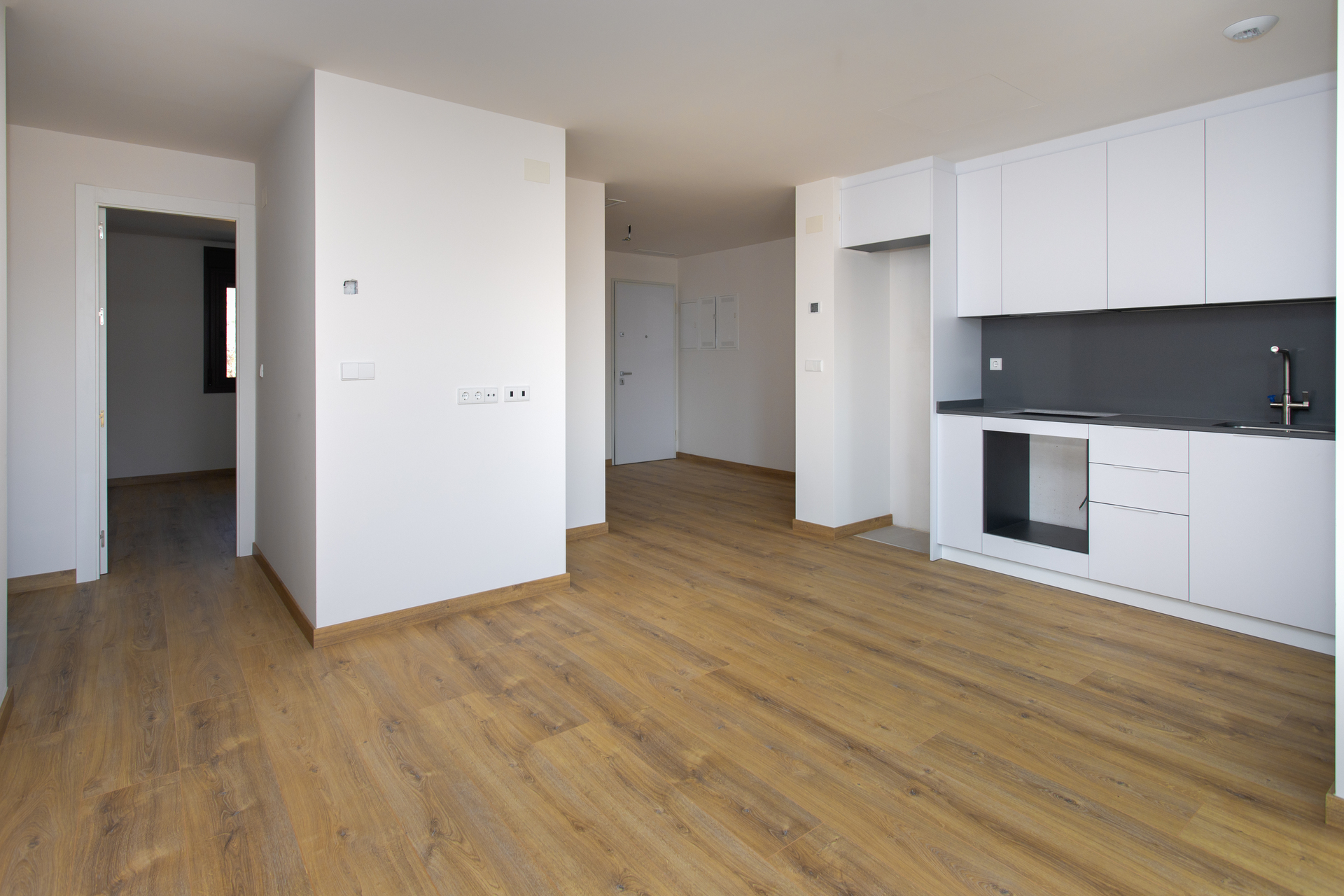 3-bedroom Bungalow In Hondón De Las Nieves, Spain (120 M²)